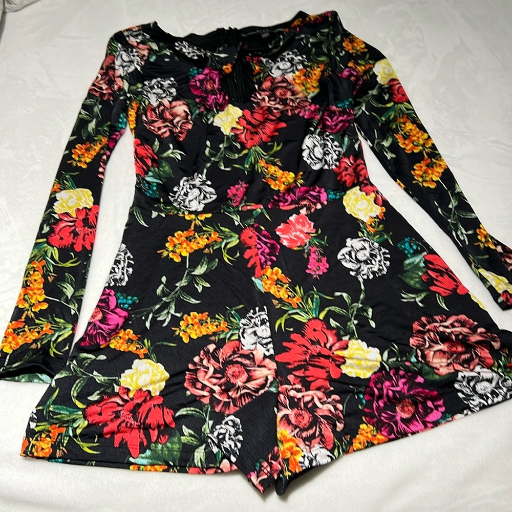 Guess romper